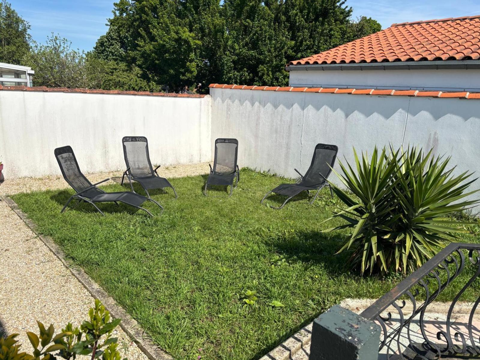 Les Belous Villa La Rochelle  Exterior photo